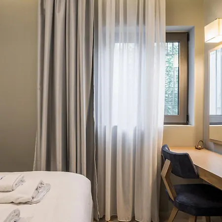 Mirma Apartment2 Old Town Daire *